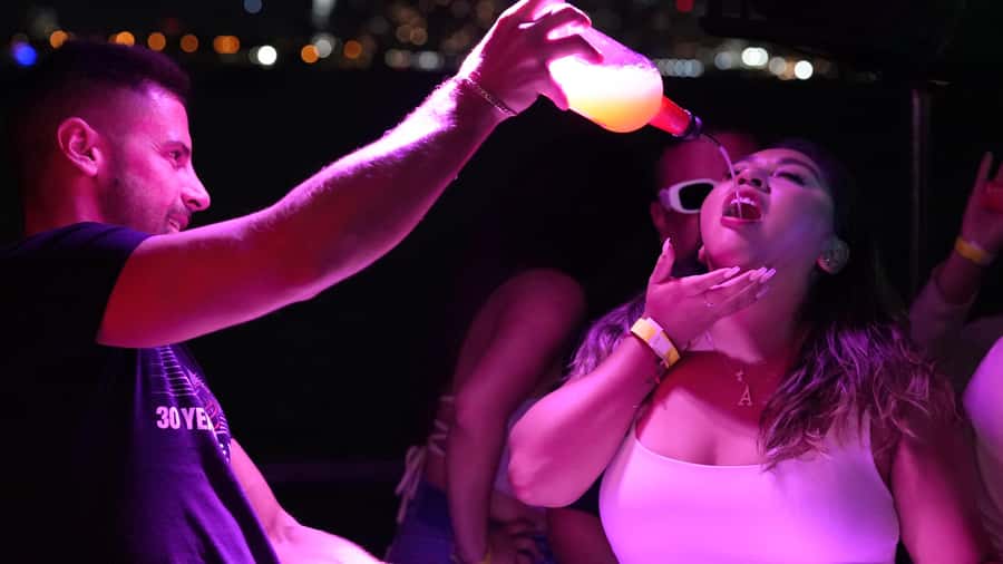 #1 All inclusive Hip Hop Boat Party in Miami - Check-in beside the Bayside Ferris wheel