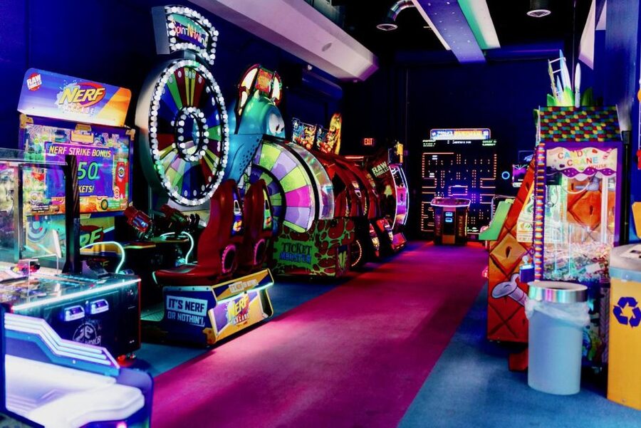 1 Hour of Unlimited Attractions & Arcade Games - Who Will Enjoy FunDimension Most?