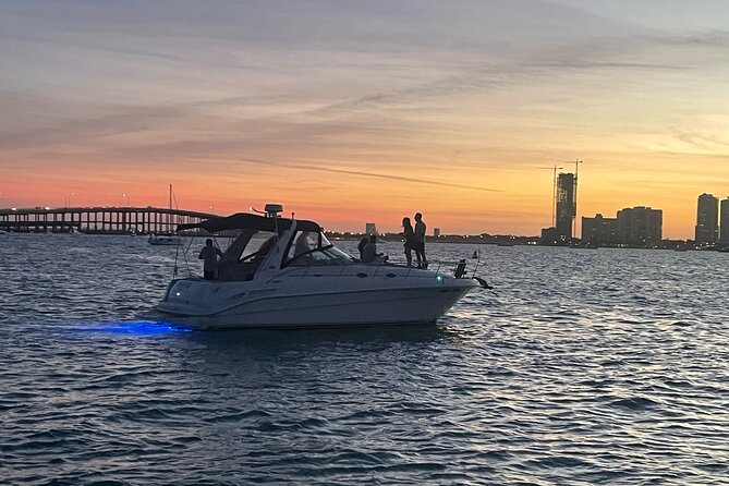 2 Hour Serenity and Scenery Yacht Cruise Miami - What comes aboard, and what you should bring