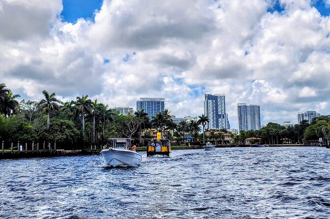 3 hours - Fort Lauderdale Scenic Boat Tour - max 6 pax - Sunset Adds a Special Reason to Go