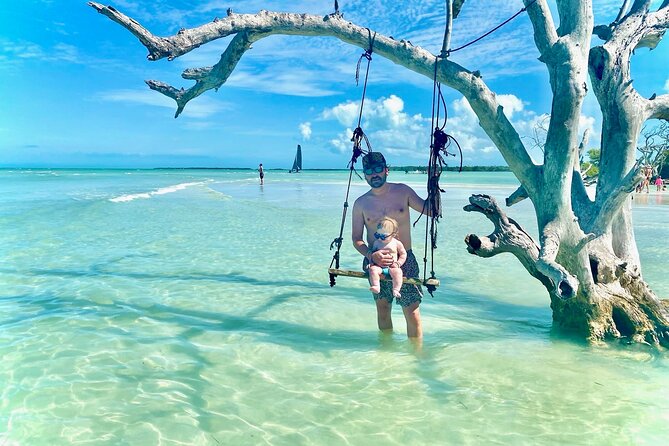 38' Private Boat Charter Rental - Islamorada W/Capt up to 13ppl - The boat: more than an open-deck ride