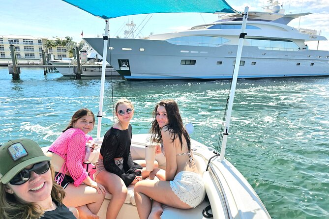 3hr Sightseeing Tour and Peanut Island Sandbar Tour - Who will get the most from this outing