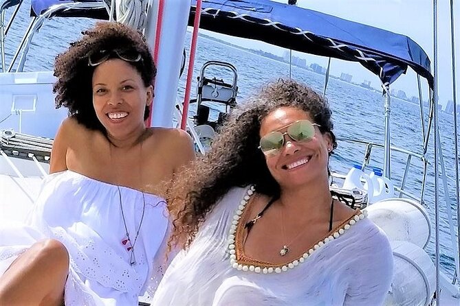 4-Hour Fort Lauderdale Sailing Charter - International Swimming Hall of Fame and the coastal turn