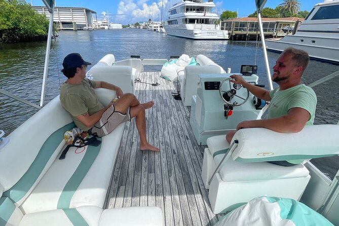 4 Hours Private Sandbar Pontoon Party - Leaving Esplanade Park for the New River