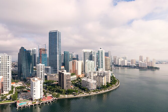 40-Minute Private Luxury Miami Beach Airplane Tour - Coral Gables and the return over Pinecrest