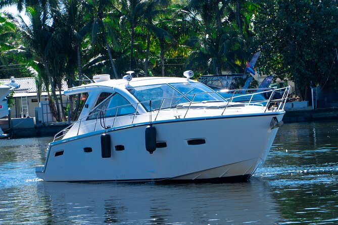 40' Sealine Cruise with Captain and Stew - Key points to know before booking