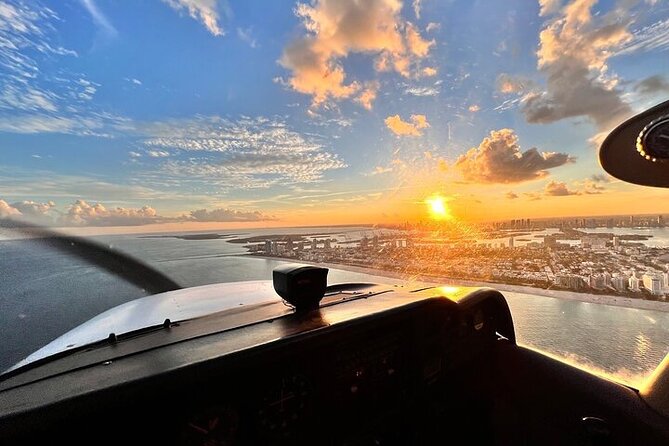 45-Minute Miami Beach Sunset Breathtaking Flight Tour - Why Key Biscayne makes a strong opening view