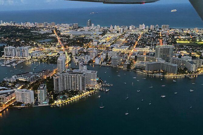 45-Minute Miami Beach Sunset Breathtaking Flight Tour - Meeting point, timing, and the evening plan
