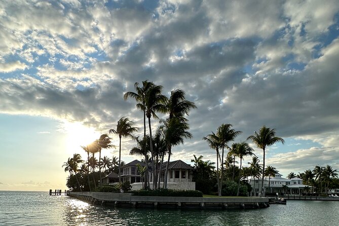 50' Private Yacht Experience in Miami for 12 people - What the $650 group price really means