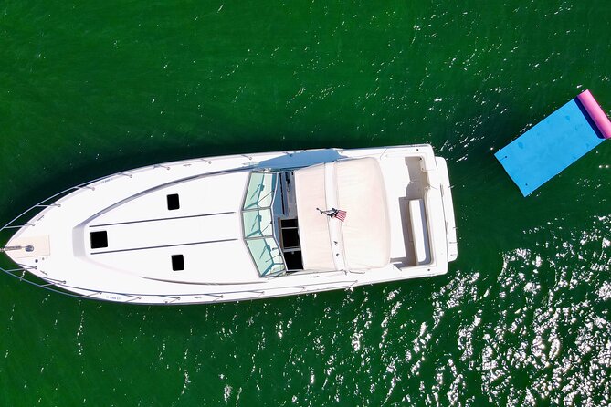 50ft Luxury Yacht Tour in Miami Beach Captain, Fun & Party! - What this Miami yacht trip is really like