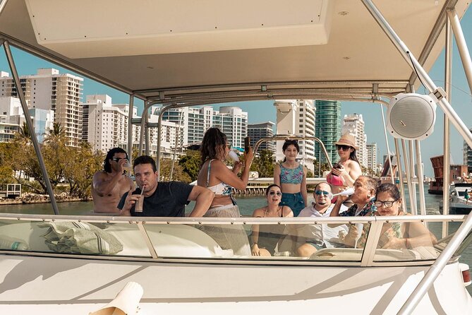 50ft Miller Blue | Miami Yacht Rental | 3 to 6 Hours | 13 Ppl - Passing Miami’s grand waterfront homes