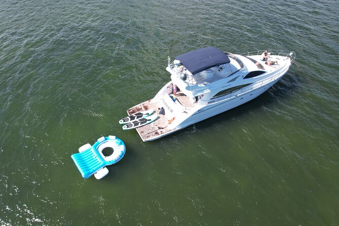 65ft Yacht Charter in Miami - Day cruise or night ride?