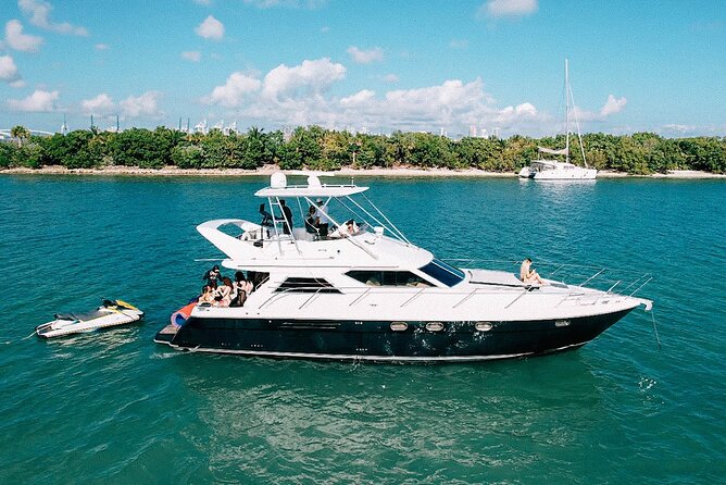 70ft + Free Hour | Miami Yacht Rental | 3 to 8 Hours | 13 ppl - Key points to know before booking