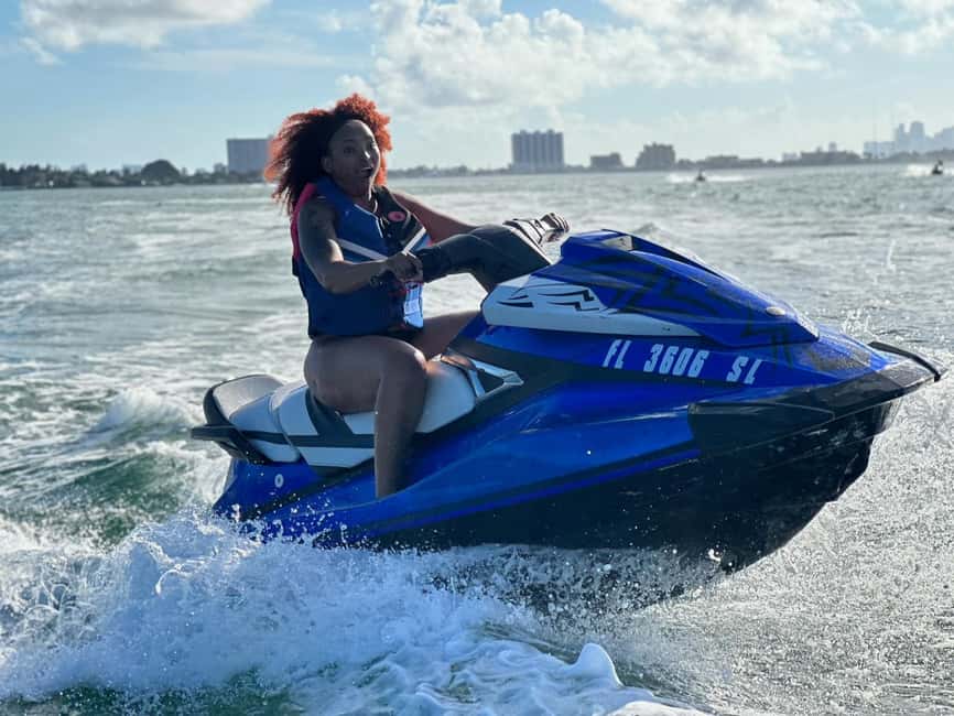 961 NW Seventh St Miami, FL 33136 Miami Jetski aventure #1 - How the experience compares with a simple boat cruise