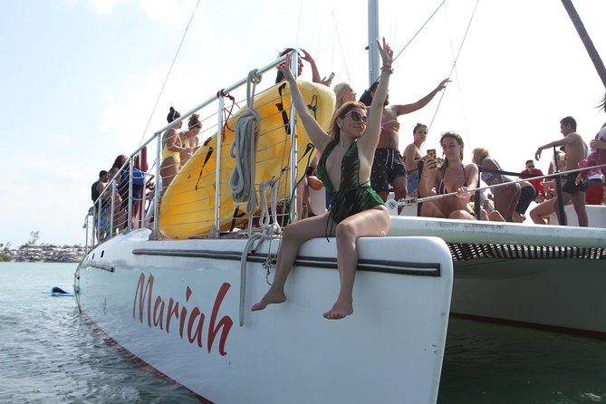 All Inclusive Party Boat Miami - How the group size affects the day
