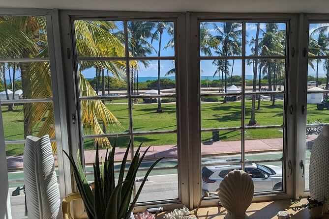 Award-winning Art Deco & Neon Lights Walking Tour in Miami Beach - Why Miami Beach Art Deco deserves more than a photo stop