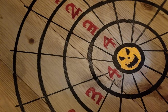 Axe Throwing 60 Min - Why This Makes a Good Miami Date Night