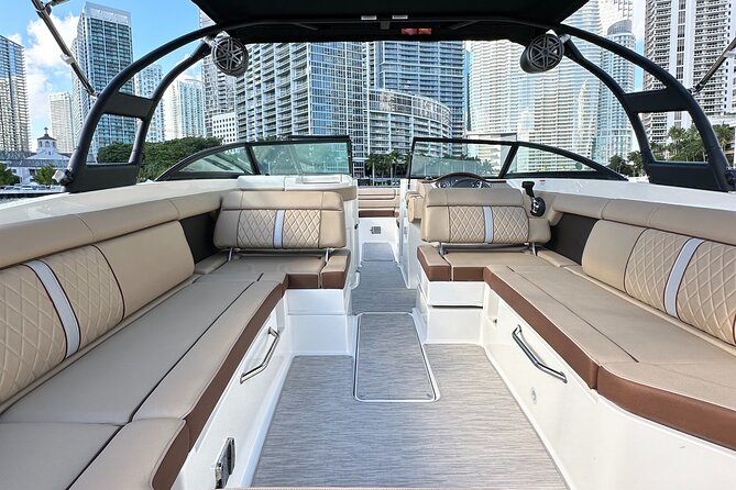 Best of Miami: Private Top-Rated Boat Charter & Guided Experience - Starting along the Miami River
