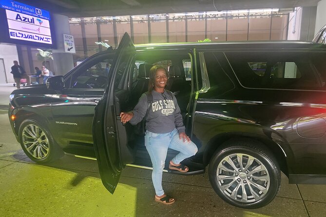 Boca Raton Luxury SUV Transfer to/from Fort Lauderdale Airport - What the Boca Raton pickup is like
