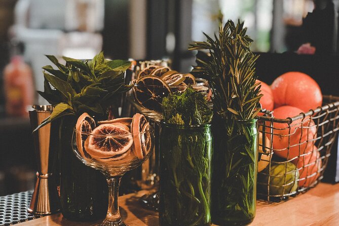 Calle Ocho Cuban Culinary Adventure - Cubata adds Spanish food and live music