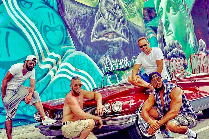 Classic Car Tour of Miami Beach, Wynwood and Little Havana - Cruising Ocean Drive and Miami Beach