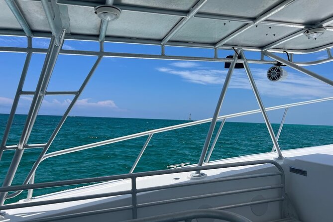 Day Tour Glass Bottom Boat In Islamorada - What the Islamorada glass-bottom boat ride is really like