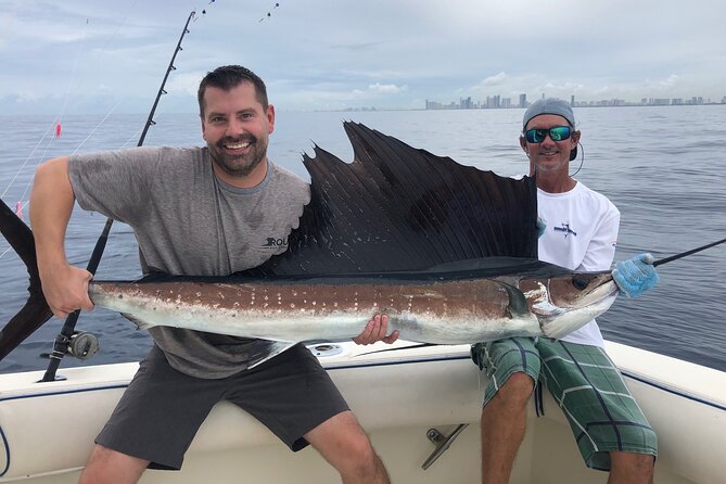 Deep sea fishing charters in Fort Lauderdale aboard 52' Hatteras - Choosing your target fish