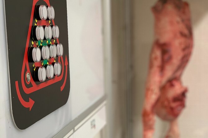 Escape room: Dr. Field's Mad Lab - Why the private format matters
