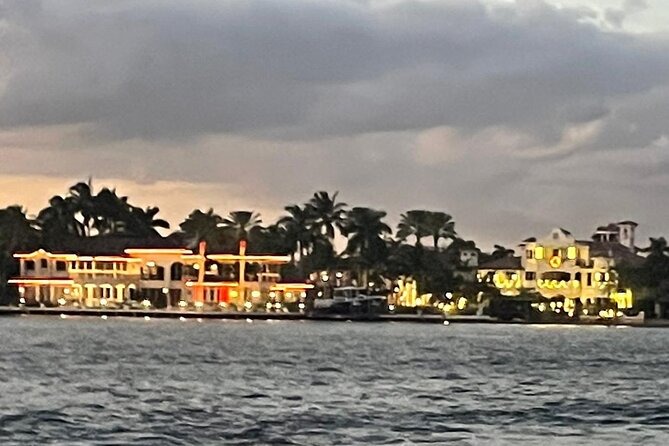Evening Boat Cruise through Downtown Ft. Lauderdale - Las Olas Isles and the mansion tour
