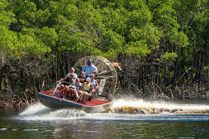 Everglades Airboat Experience – Wildlife & Wetlands - Group size, guides, and the ride back