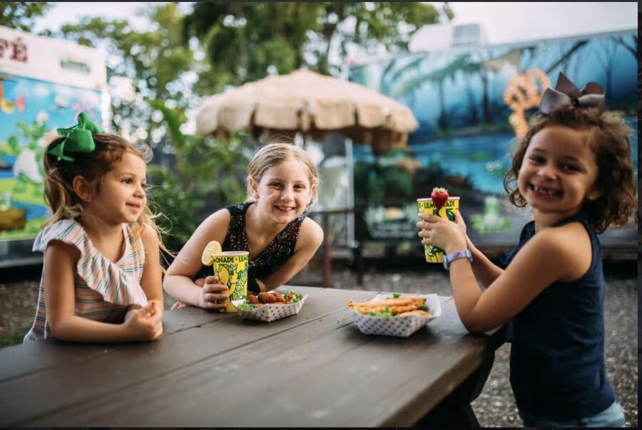 Everglades: Sawgrass Park Airboat Adventure Package - Forty minutes in the Everglades