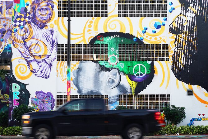 Explore Wynwood with local artist - What Roberto Manoly adds to the walk
