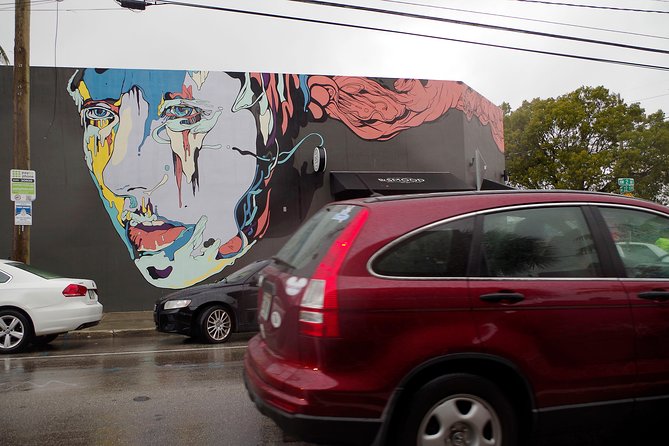 Explore Wynwood with local artist - Walking or taking a golf cart
