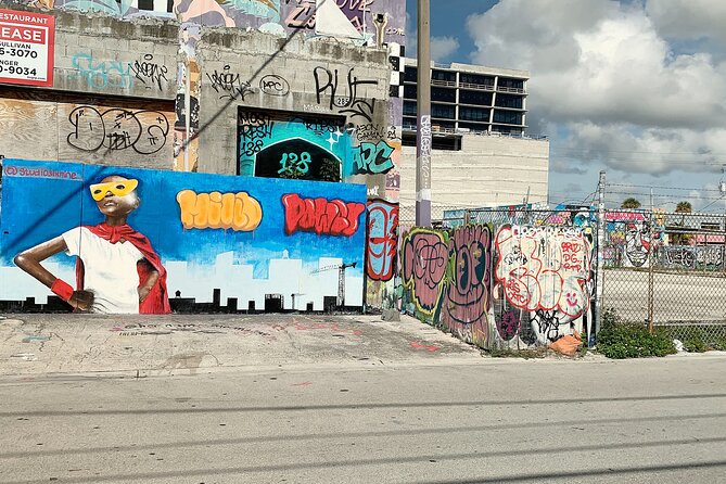 Explore Wynwood with local artist - Who will get the most from this experience