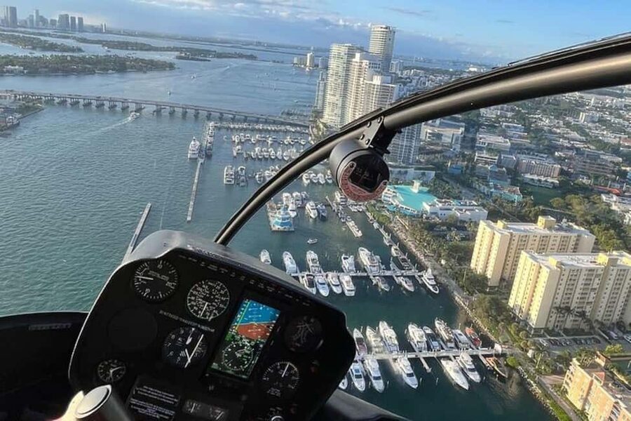 Fort Lauderdale: 20-Minute Helicopter Tour - Seeing Fort Lauderdale from the Banyan Air Service base