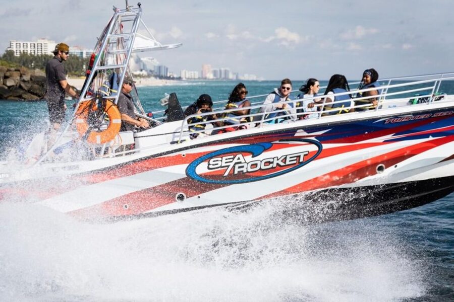 Fort Lauderdale: 90-Minute Parasailing Adventure - Meeting the Crew at Bahia Mar Marina