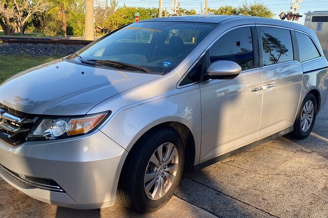 Fort Lauderdale Airport (FLL) to Miami - Arrival Private Transfer - Who will get the most from this transfer?