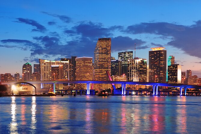 Fort Lauderdale Airport Private Transfer (Up To 14 Passengers) - Comfort, space, and useful extras