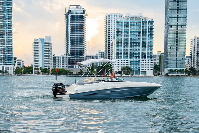 Fort Lauderdale Boat Tour Adventure - Weather cancellations deserve serious attention