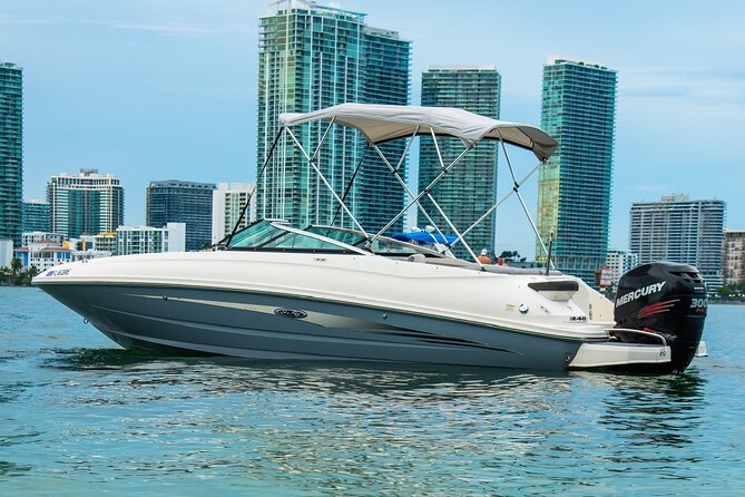 Fort Lauderdale Boat Tour Adventure - Riverwalk and the New River downtown