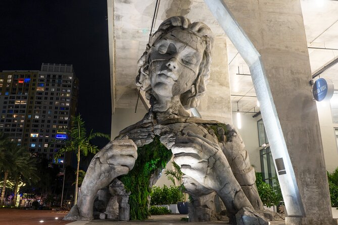 Fort Lauderdale Fallen Frights and Fury Ghost Tour - A bar where the music supposedly continues