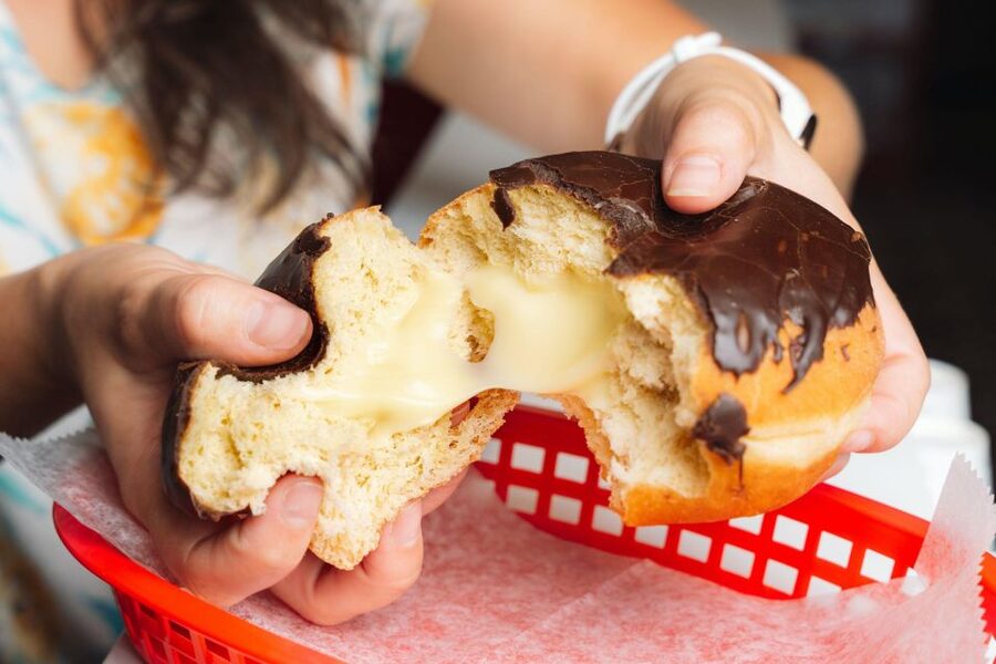 Fort Lauderdale: Food & Drinks Tour - Eight or more tastings, including dessert