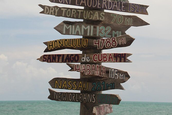 Fort Lauderdale/Hollywood: Key West Full-Day Tour in Luxury Coach Bus - Early pickup in Sunny Isles Beach