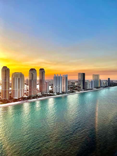 Fort Lauderdale & Miami: Private Luxury Airplane Tour - Fort Lauderdale from the air