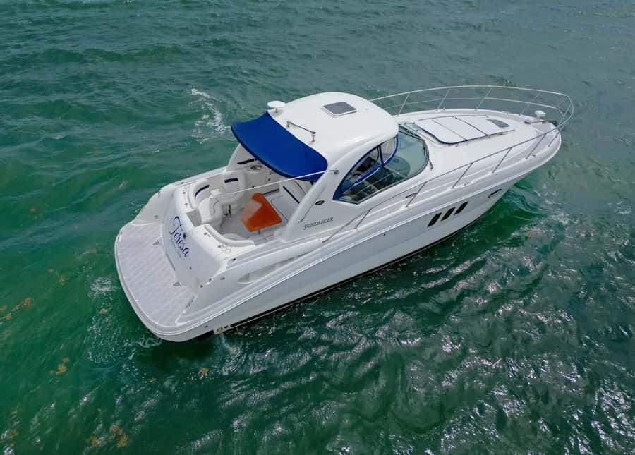 Fort Lauderdale: Private Yacht Cruise - What you see along the route