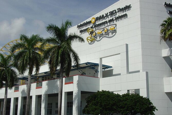 Fort Lauderdale Riverwalk Self-guided Audio Walking Tour - Public art, the Historic Downtowner, and the southern riverfront
