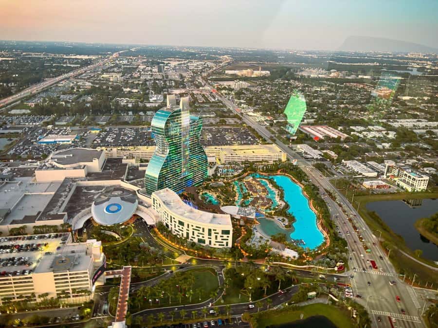 Fort Lauderdale : Romantic Champagne Helicopter Flight Tour - Why this flight works for a romantic occasion