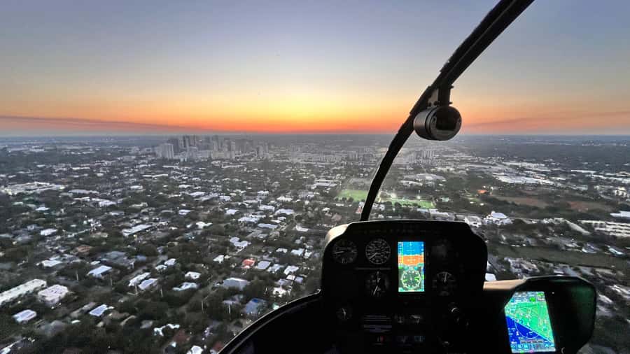 Fort Lauderdale : Romantic Champagne Helicopter Flight Tour - How the $415 price measures up