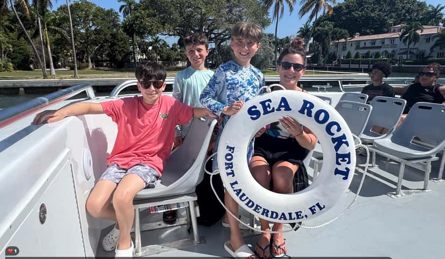 Fort Lauderdale: Sea Rocket Ocean Speed Boat Cruise - Who will enjoy the Sea Rocket most