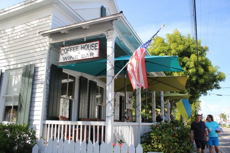 From Miami: Key West Day Trip with Pickup at Selected Hotels - Guides can make the free time easier